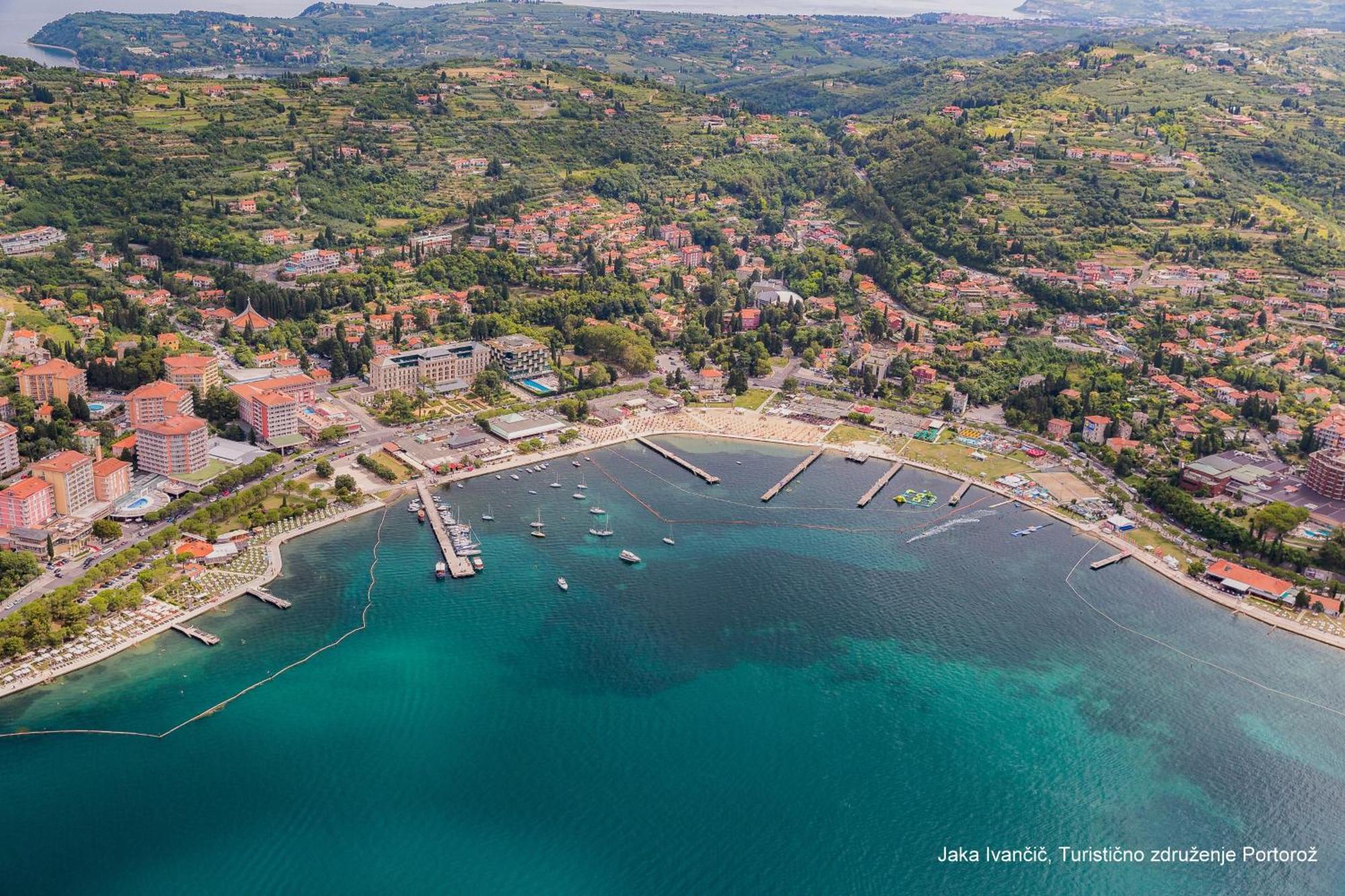 Apartments Souranded By Forest With Sea View Koper Exterior foto