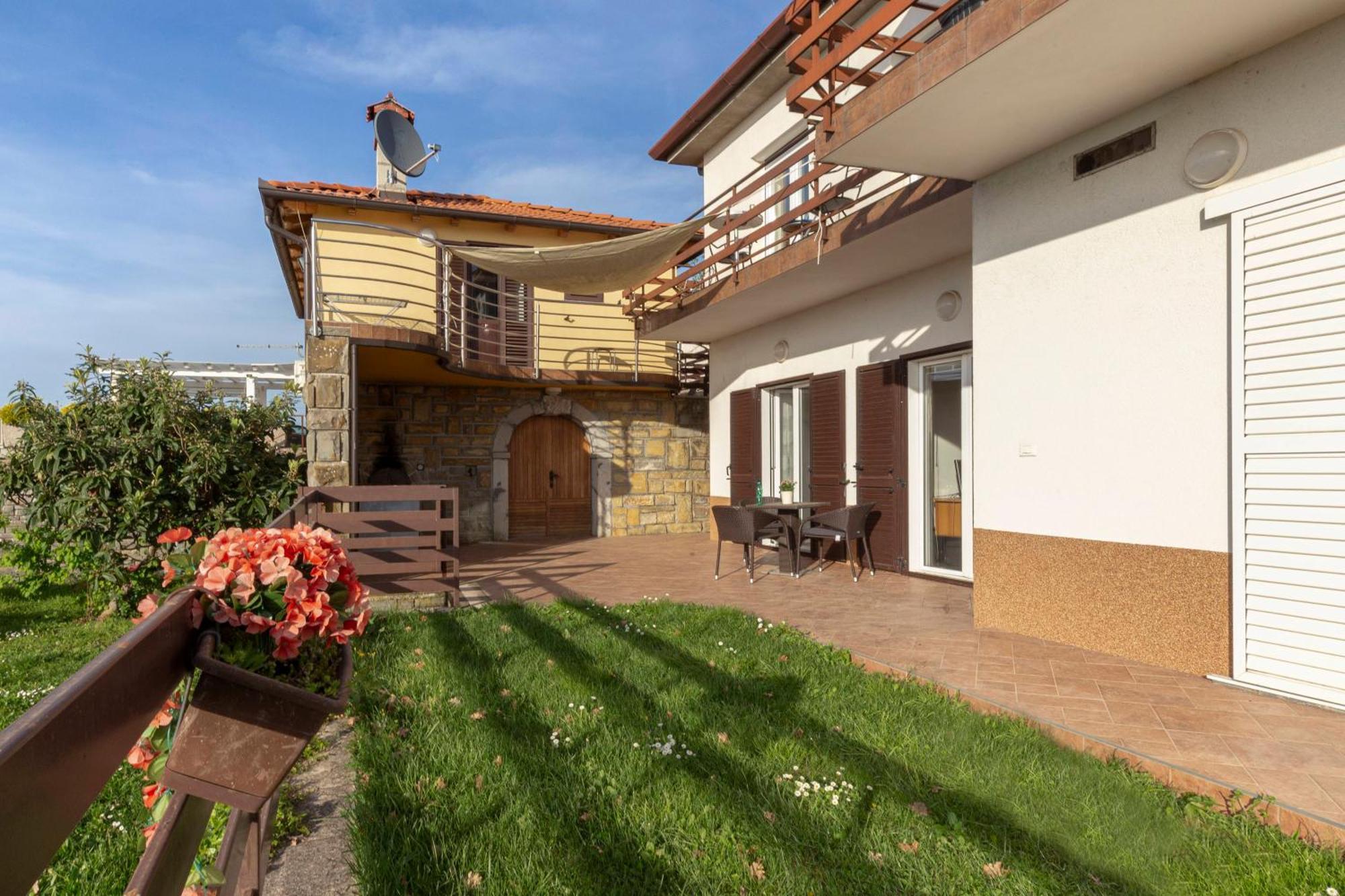 Apartments Souranded By Forest With Sea View Koper Exterior foto