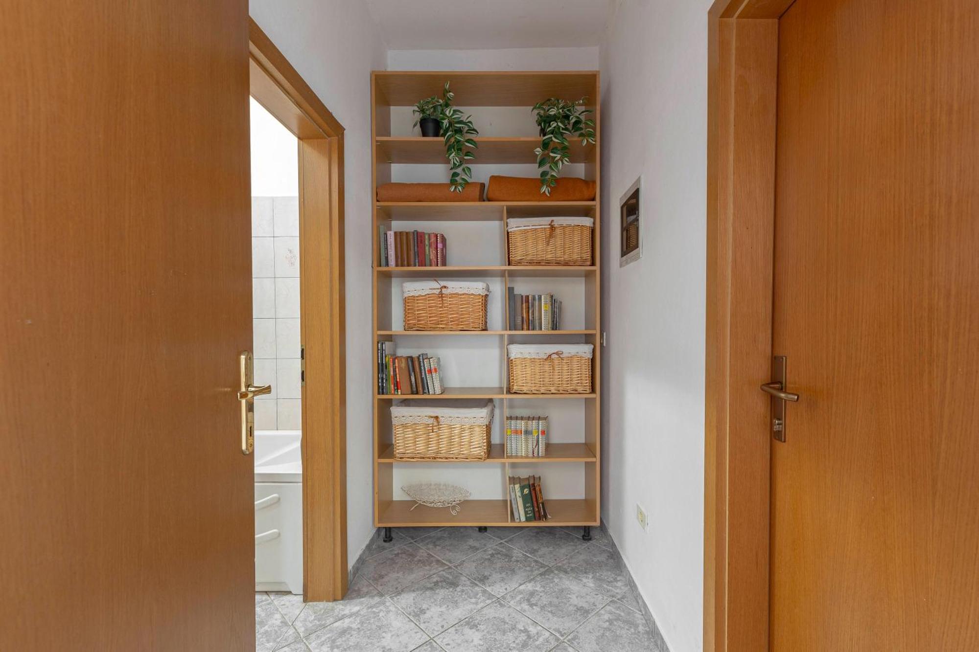 Apartments Souranded By Forest With Sea View Koper Exterior foto