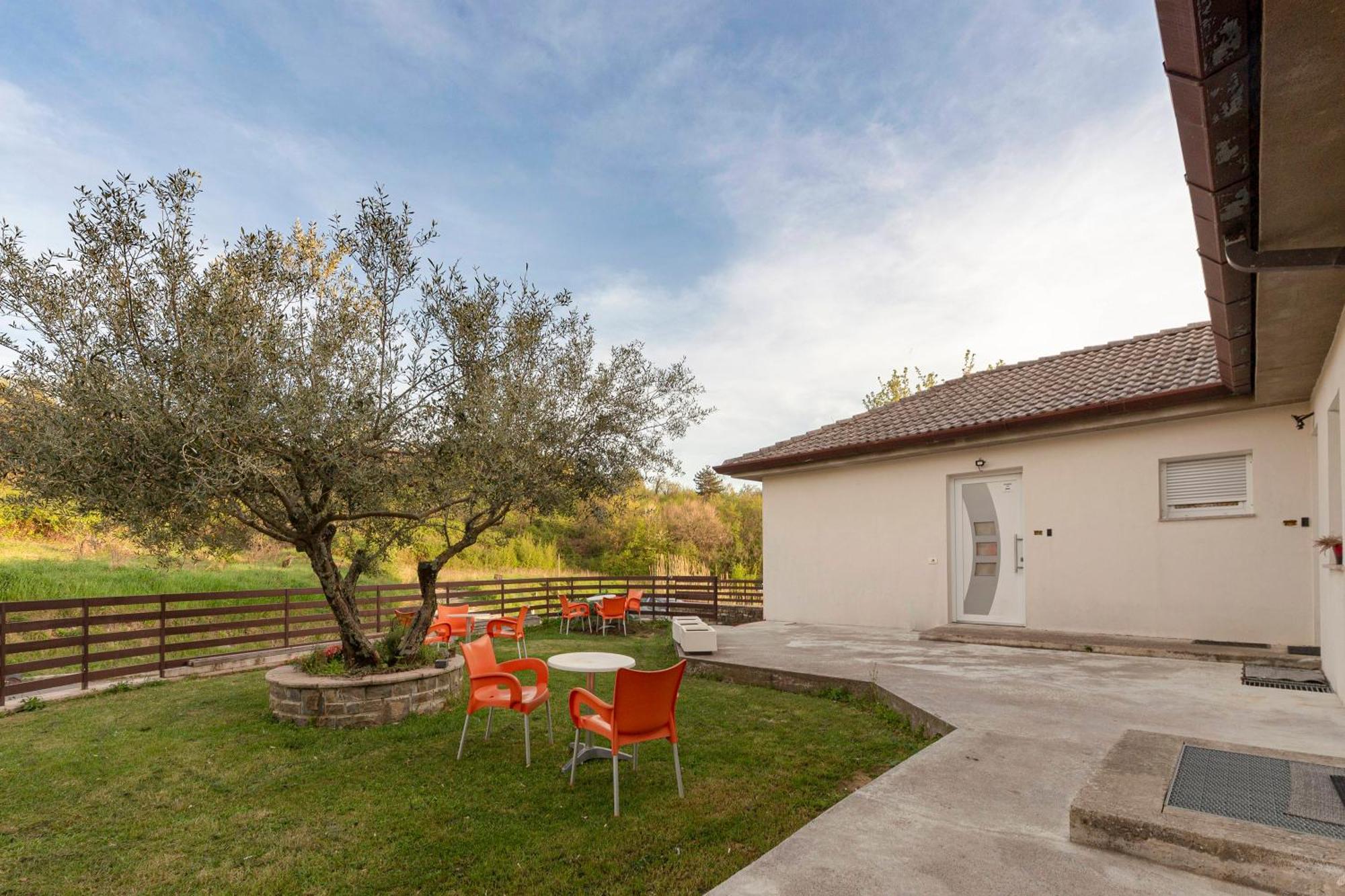 Apartments Souranded By Forest With Sea View Koper Exterior foto