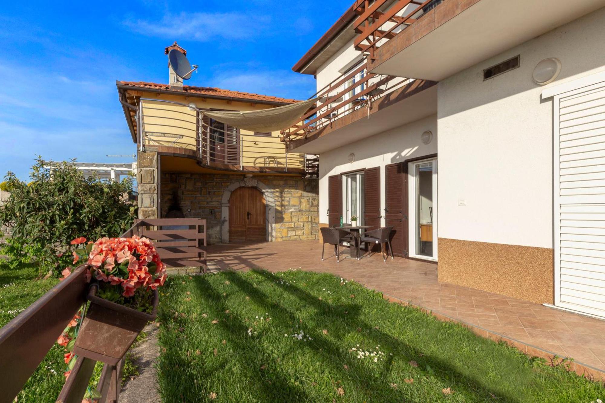 Apartments Souranded By Forest With Sea View Koper Exterior foto